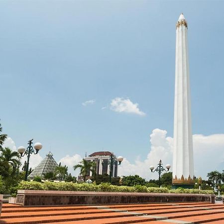 Hotel Sulawesi Gorontalo Surabaya Exterior foto